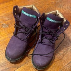 Purple Timberland .